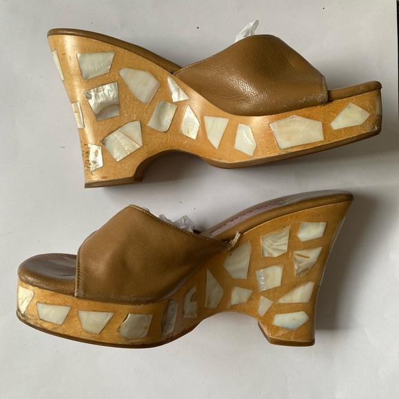 COPY - Vintage Platform Sandals - Picture 2 of 5